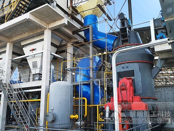 LM立式磨粉機生產(chan) 現場