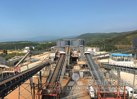 客戶來廠參觀 安徽池州東(dong) 至河卵石製砂EPC項目